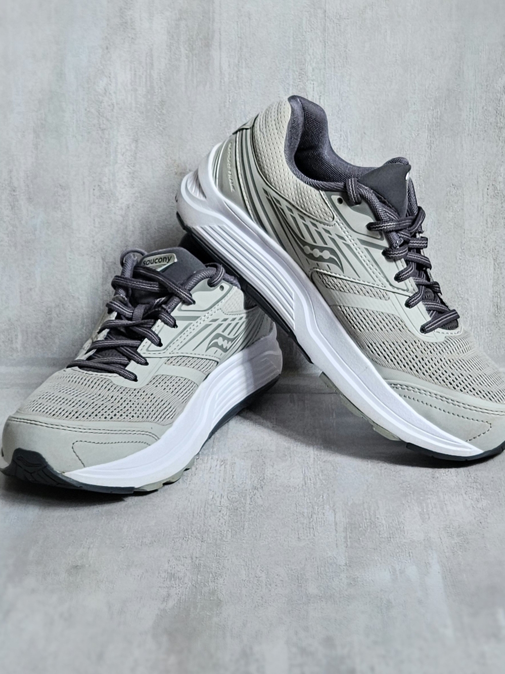 Saucony Echelon 8 Women’s Running Shoes Grey / Alloy Size 8.5 US (S10574-30) - Picture 14 of 15